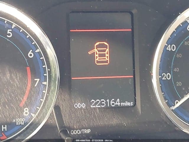 2017 TOYOTA COROLLA LE 16