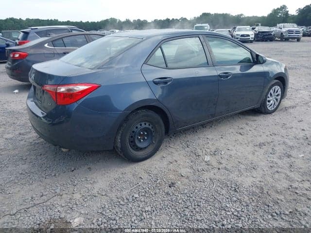 2019 TOYOTA COROLLA LE 4