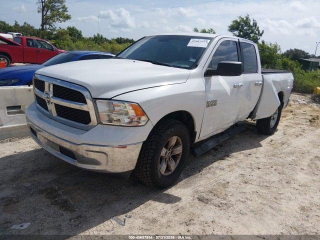 2017 RAM 1500 SLT 4X2 6'4 BOX 2