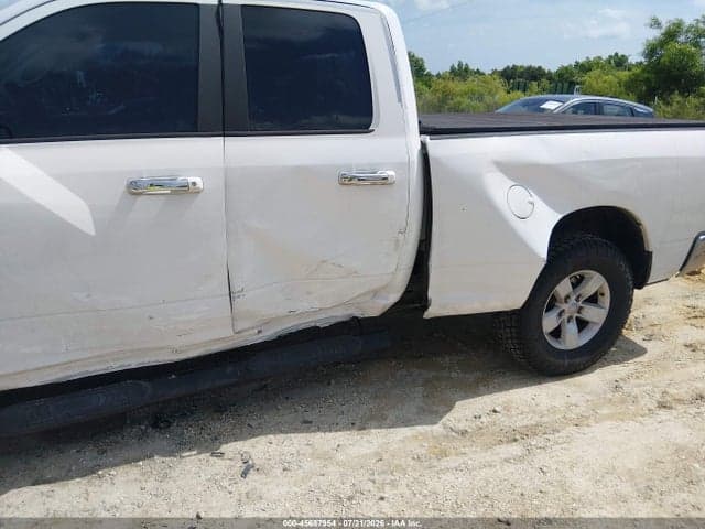 2017 RAM 1500 SLT 4X2 6'4 BOX 6