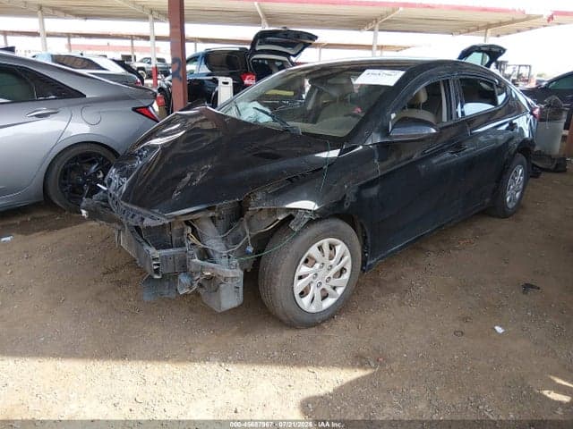 2017 HYUNDAI ELANTRA SE 2