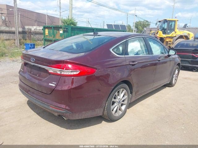 2017 FORD FUSION SE 4