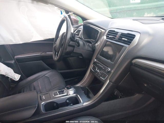 2017 FORD FUSION SE 5