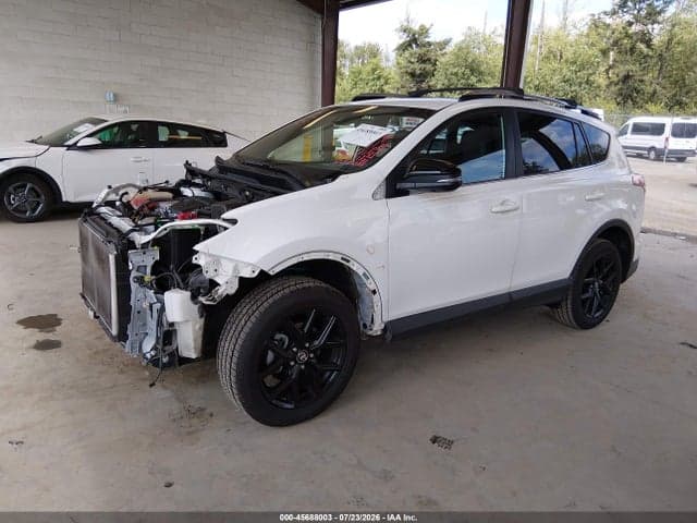 2017 TOYOTA RAV4 SE 2
