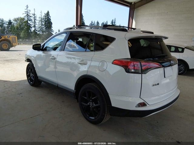 2017 TOYOTA RAV4 SE 3
