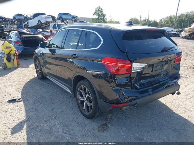 2018 BMW X1 XDRIVE28I 3