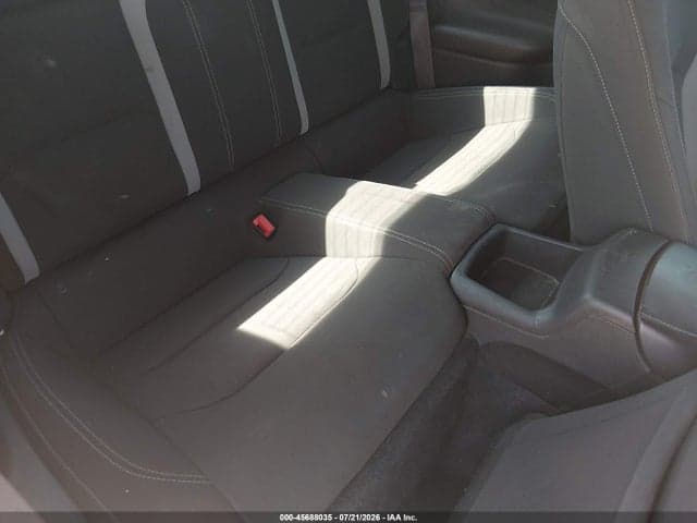 2017 CHEVROLET CAMARO 1LT 8