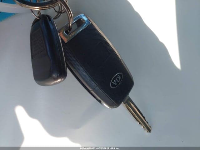 2018 KIA FORTE LX 11