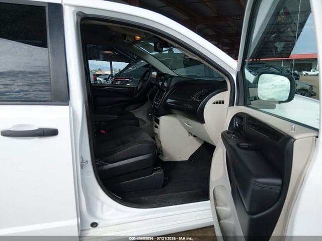 2019 DODGE GRAND CARAVAN SE 5