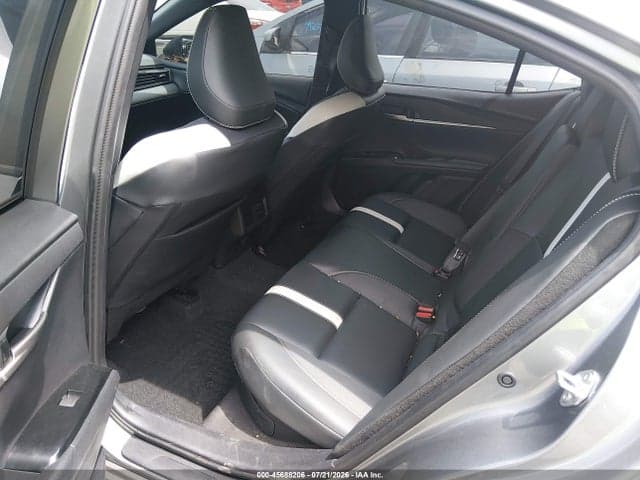 2025 TOYOTA CAMRY SE 8