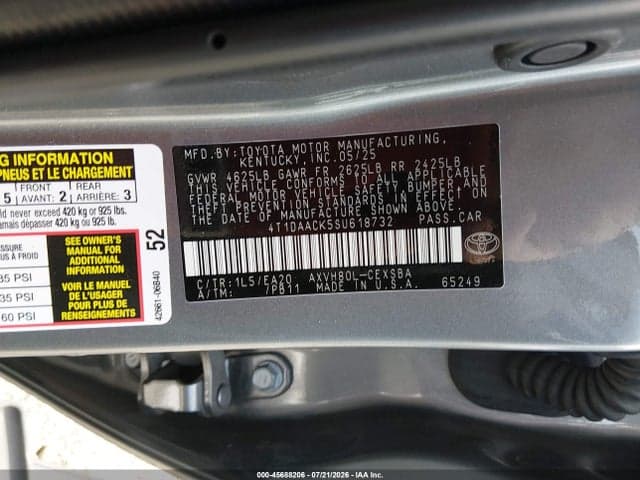 2025 TOYOTA CAMRY SE 9