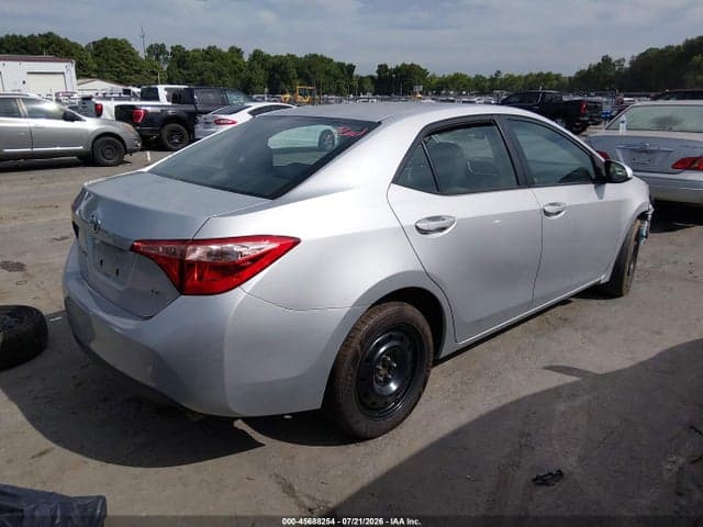 2018 TOYOTA COROLLA LE 5