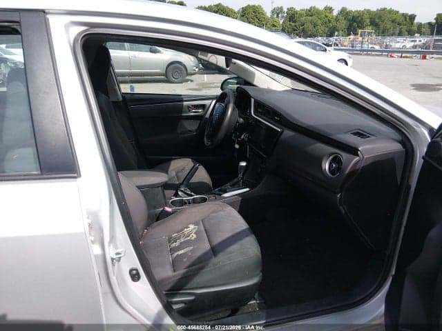 2018 TOYOTA COROLLA LE 6