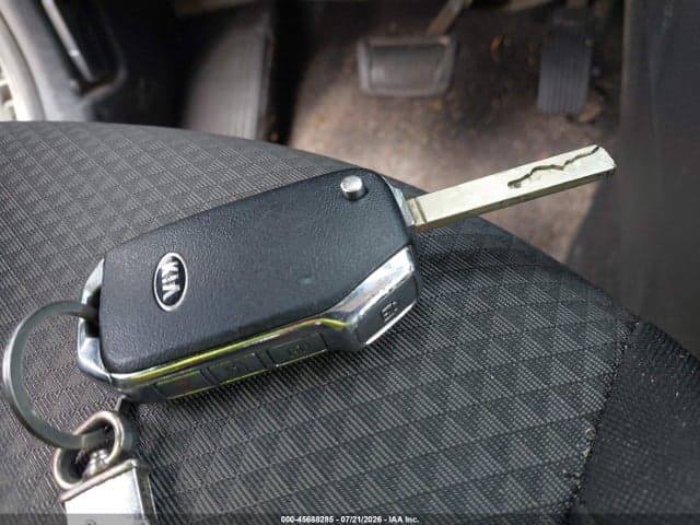 2020 KIA SOUL LX 11