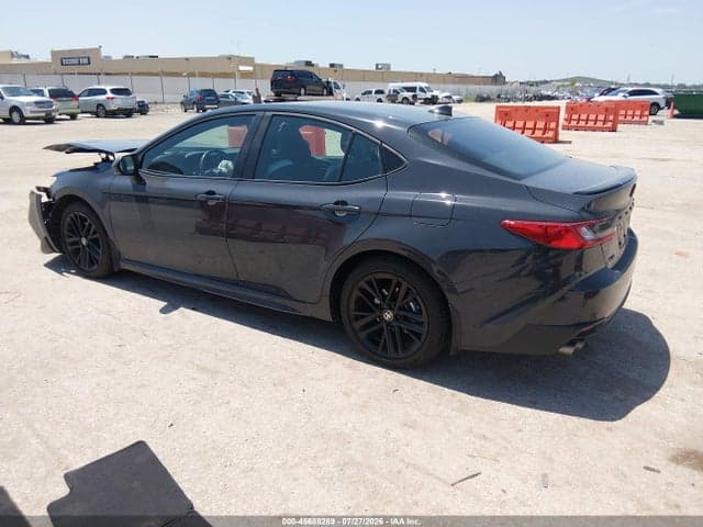 2025 TOYOTA CAMRY SE 3