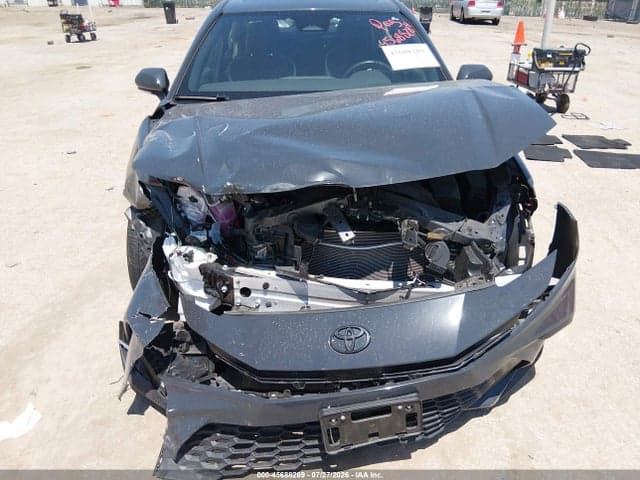 2025 TOYOTA CAMRY SE 6