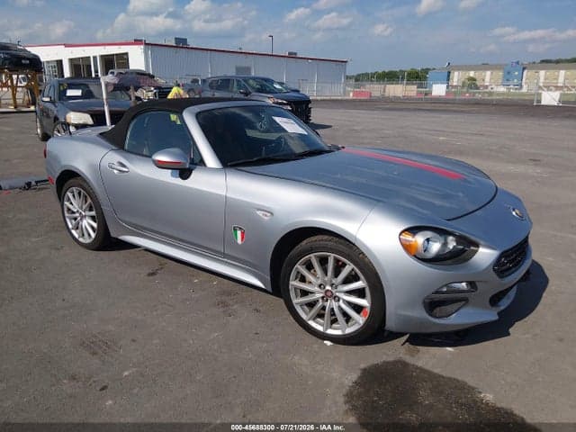 2019 FIAT 124 SPIDER CLASSICA