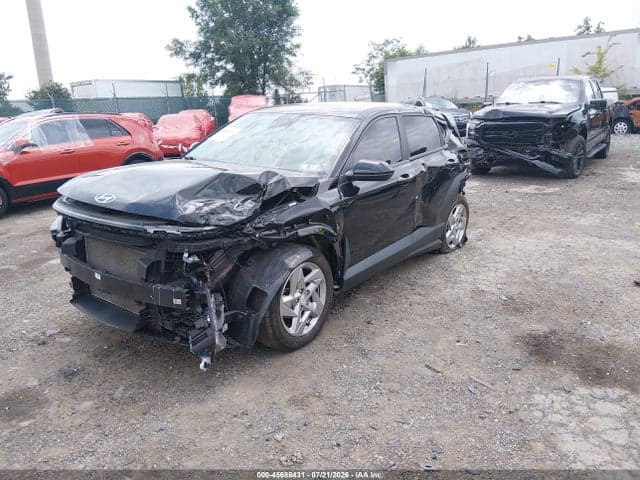 2024 HYUNDAI KONA SE 2