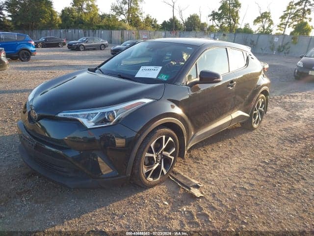 2018 TOYOTA C-HR XLE 2
