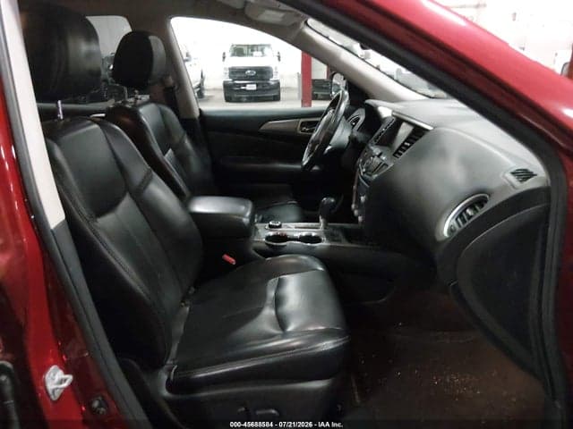 2017 NISSAN PATHFINDER SL 5