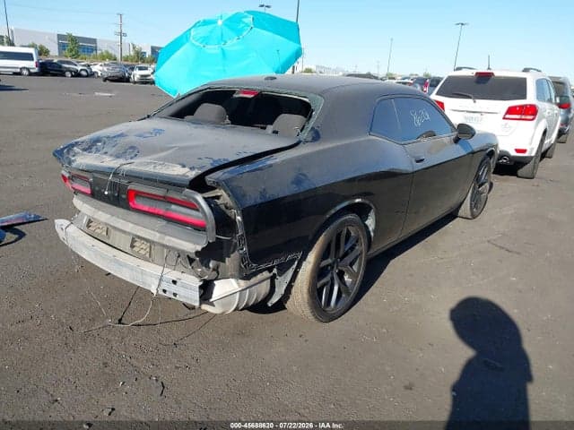 2022 DODGE CHALLENGER SXT 4