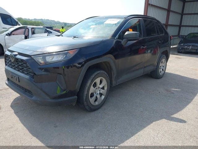 2021 TOYOTA RAV4 LE 2