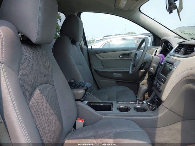 2017 CHEVROLET TRAVERSE LS 5