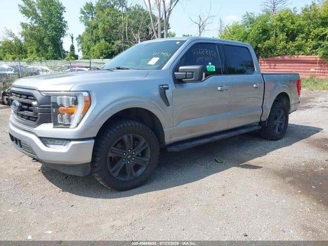 2023 FORD F-150 XLT 2