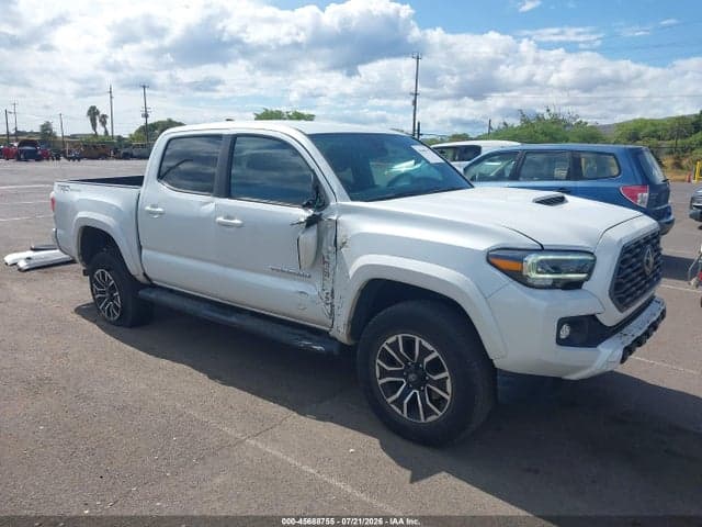 2022 TOYOTA TACOMA SR5 V6 1