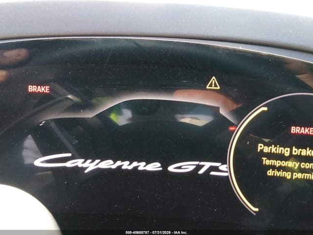 2026 PORSCHE CAYENNE GTS 14