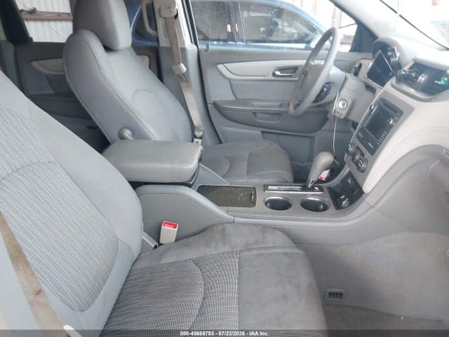 2017 CHEVROLET TRAVERSE LS 5