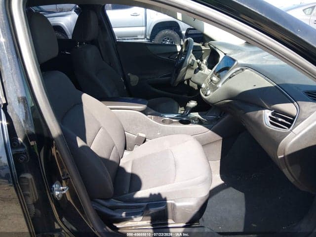 2019 CHEVROLET MALIBU LT 5