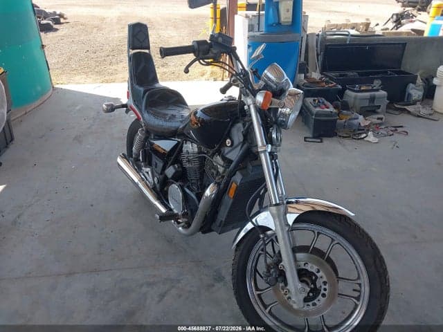 1984 HONDA VT700 C