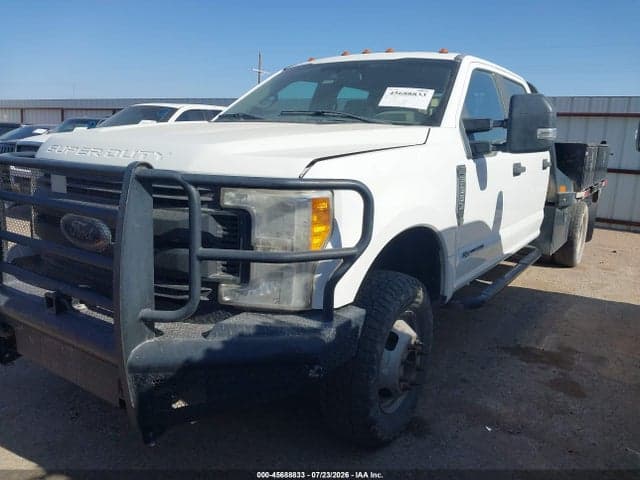 2017 FORD F-350 CHASSIS XL 2