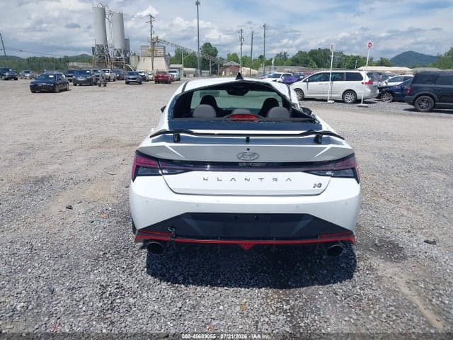 2022 HYUNDAI ELANTRA N 16