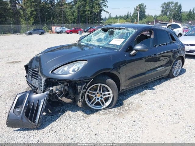 2017 PORSCHE MACAN 2