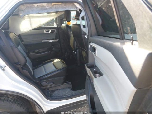 2023 FORD EXPLORER XLT 8
