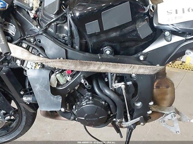 2024 HONDA CBR600 RR 9