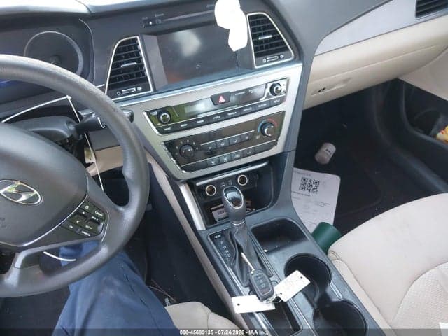 2017 HYUNDAI SONATA SE 11