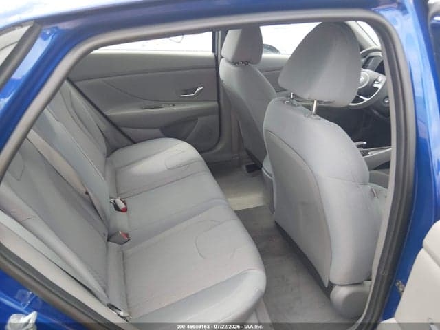 2023 HYUNDAI ELANTRA SE 8
