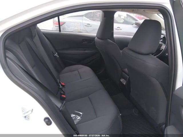2026 TOYOTA COROLLA LE 8