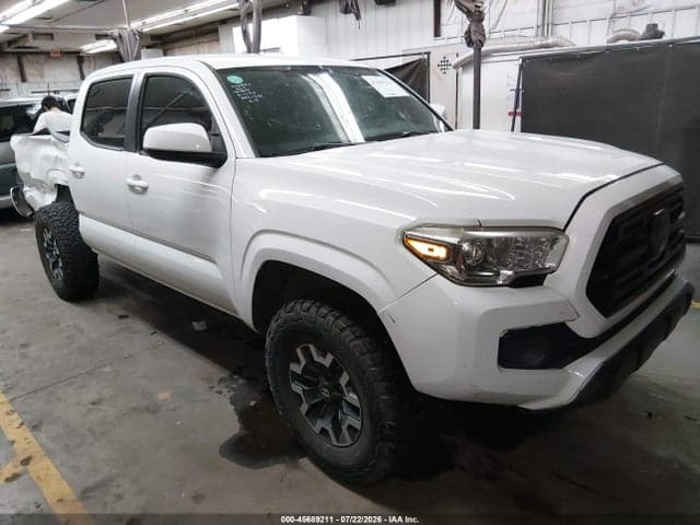 2018 TOYOTA TACOMA SR V6