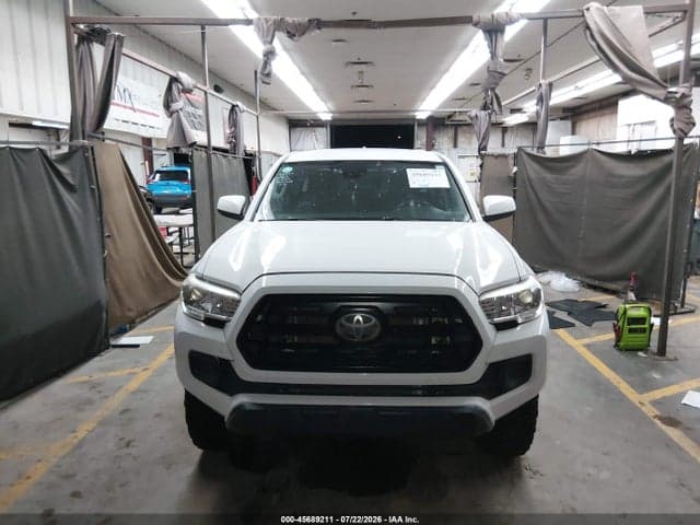 2018 TOYOTA TACOMA SR V6 13