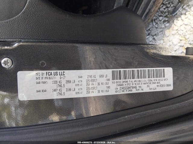 2017 DODGE GRAND CARAVAN GT 9
