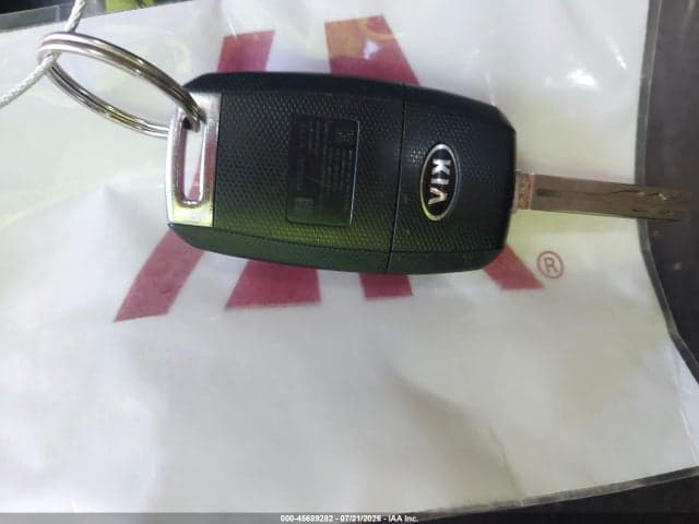 2017 KIA SOUL 11