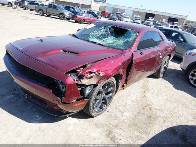 2023 DODGE CHALLENGER SXT 2