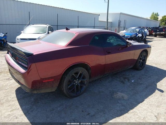 2023 DODGE CHALLENGER SXT 4