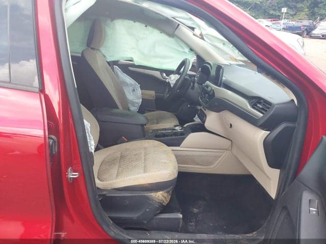 2020 FORD ESCAPE SE 5