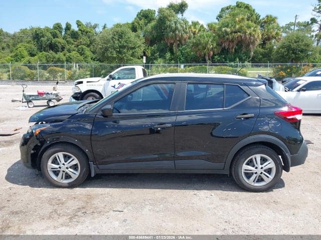 2019 NISSAN KICKS S 14