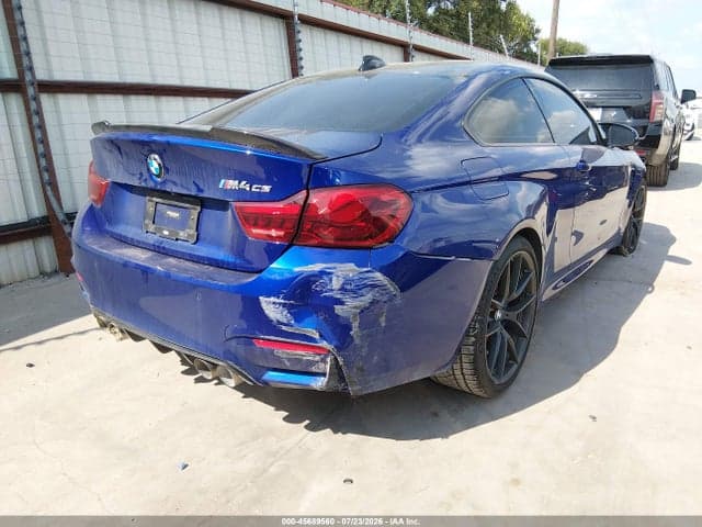 2020 BMW M4 CS 4